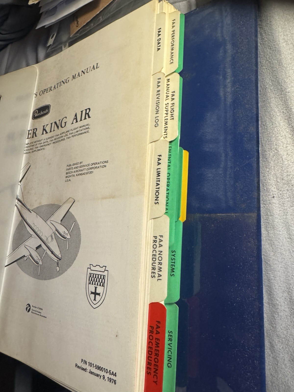Beechcraft Super King Air Pilot's Operating Manual