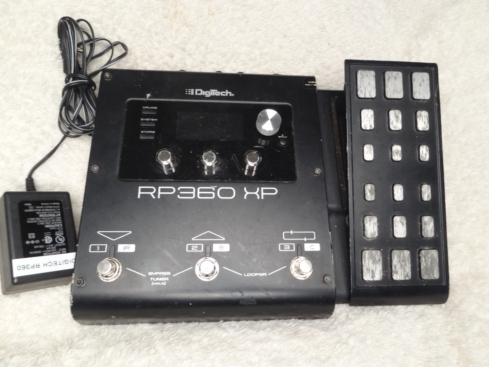 DigiTech RP360 XP Guitar Multi Effects Processor Pedal w/Expression Pedal Tested