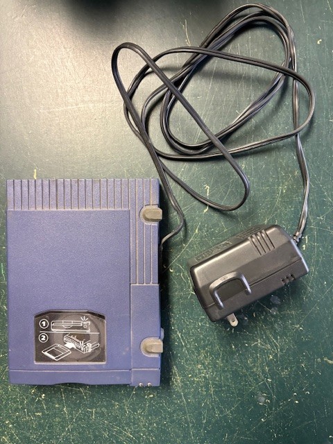 iOmega ZIP 100 External Drive Z100P2 w/Power Supply