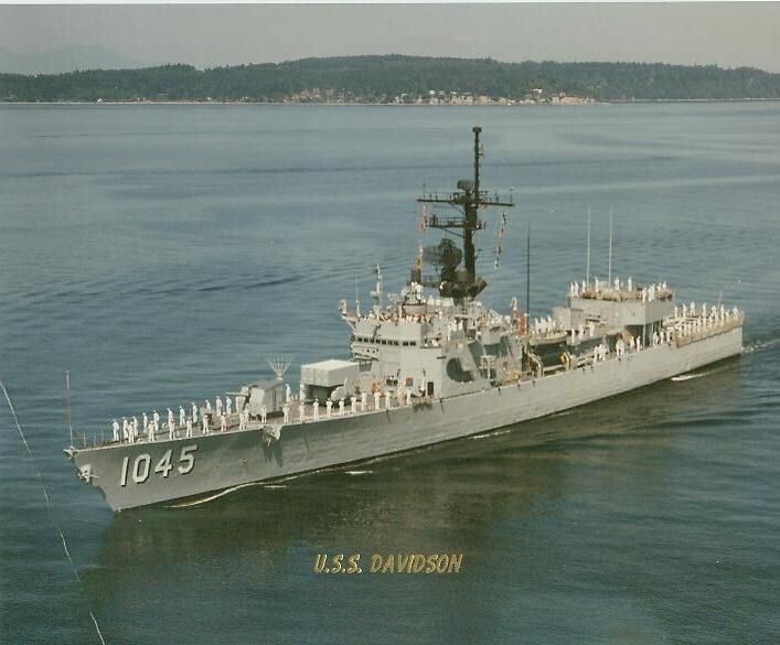 USS Davidson FF-1045 8x10 color ships photo
