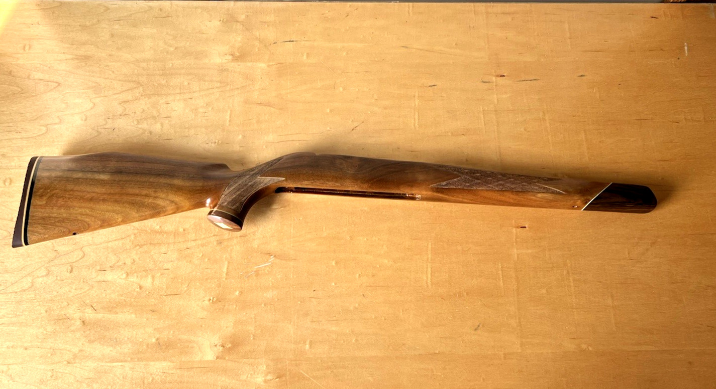 Weatherby Mark XXII Rifle Stock 22 LR Semi Auto Removable Magazine - Excellent!