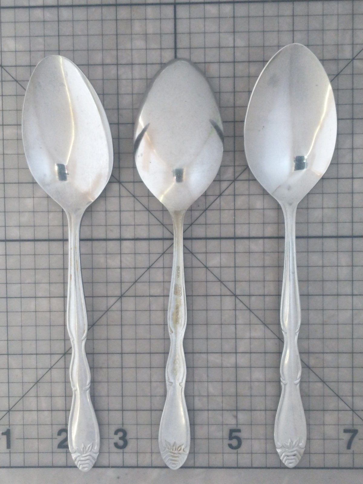 Ekco Mayflower Stainless Flatware Teaspoons Dinner Fork Oval Soup Vintage Used