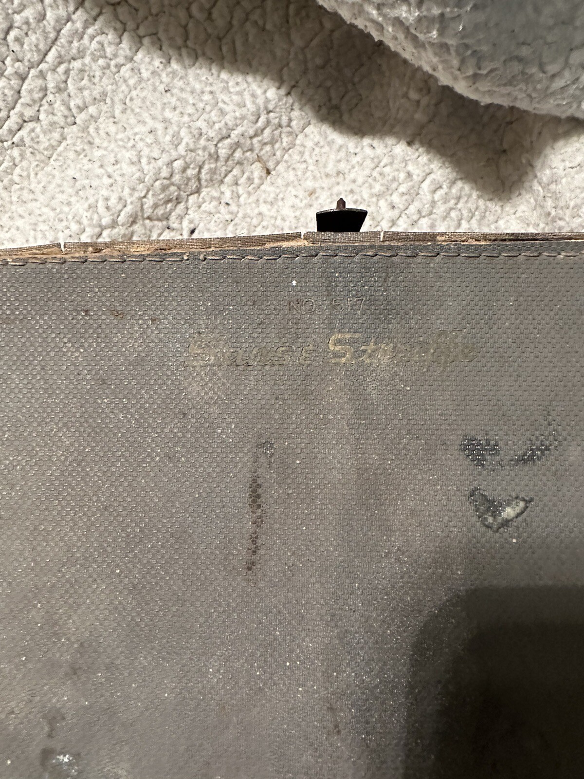 Vintage Sans & streiffe Microscope Kit