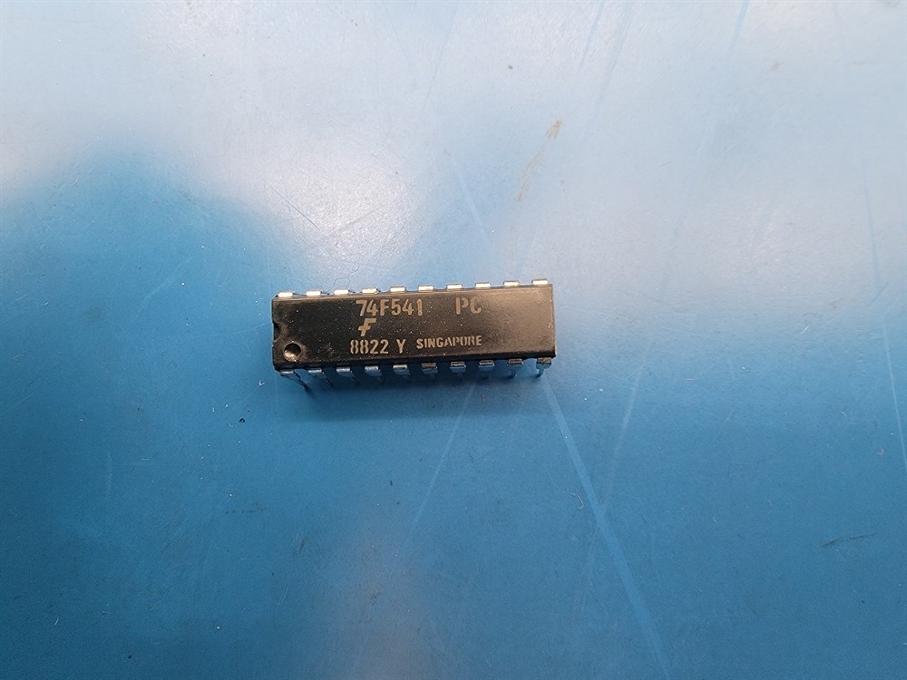 New (72pcs) 74F541PC FAIRCHILD IC Logic