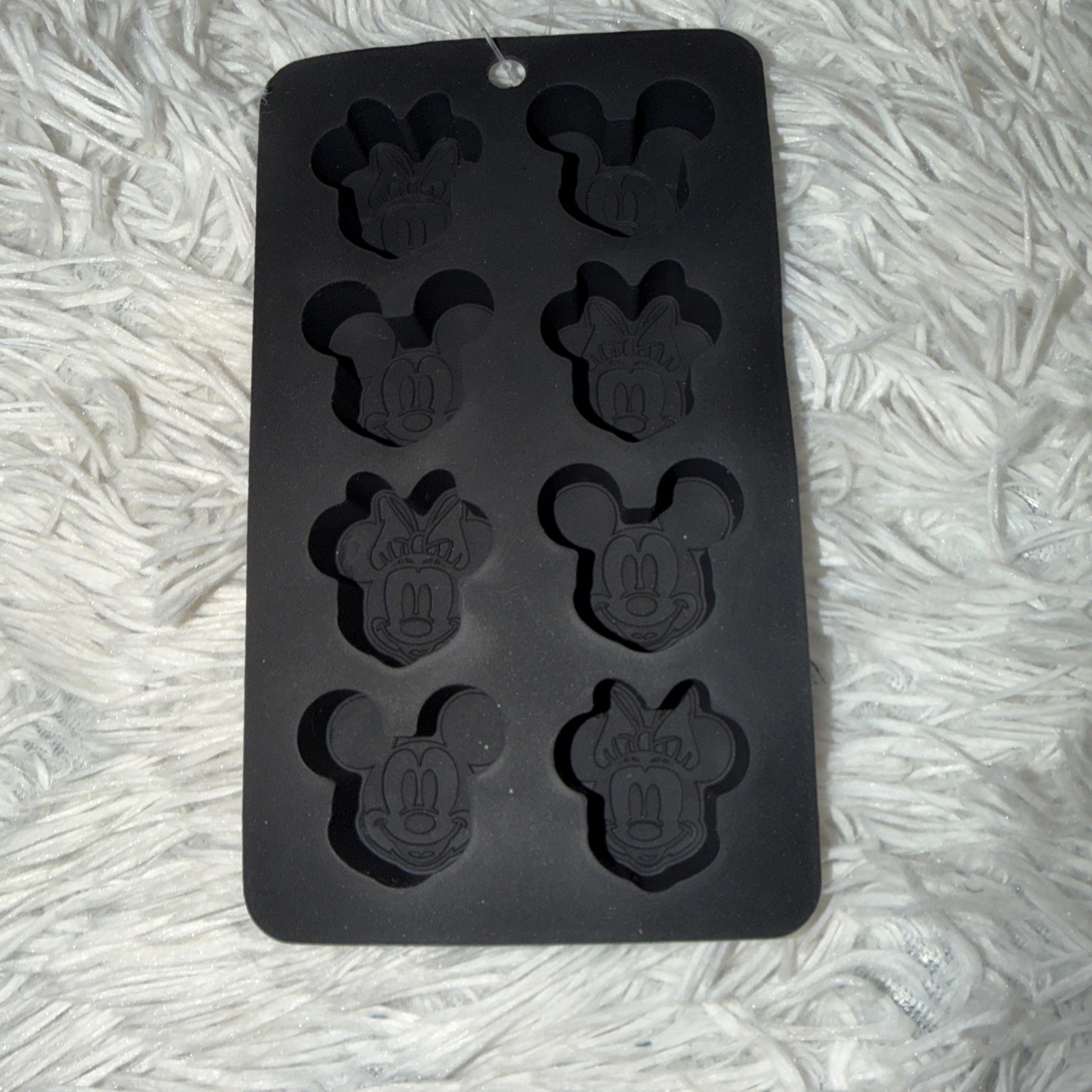 Disney Mickey & Minnie: Silicone Ice Trays- NEW w/Tags BPA free VIRAL