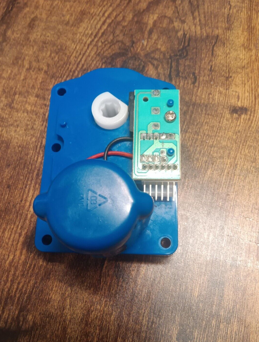 SEAGA ELC920 BLUE VENDING MACHINE MOTOR - Used -Tested and working