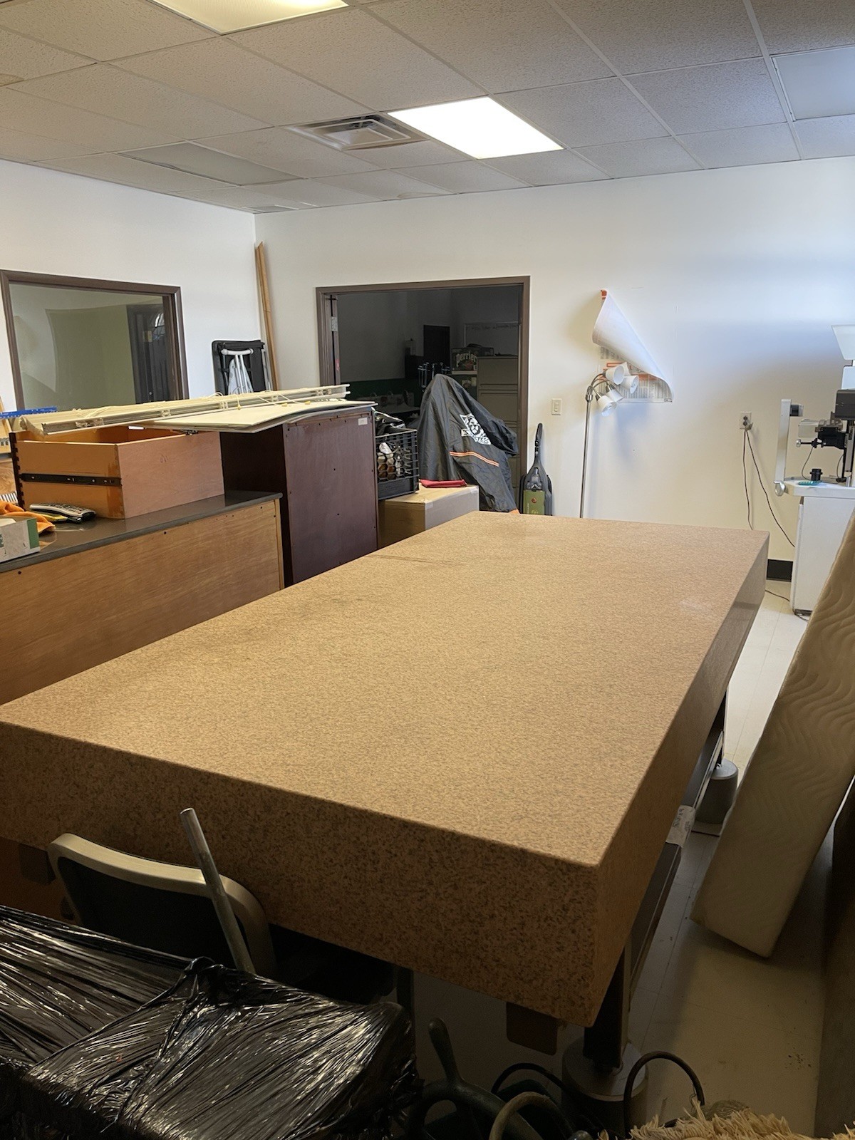 Starrett Grade B Anti-Vibration Granite inspection table