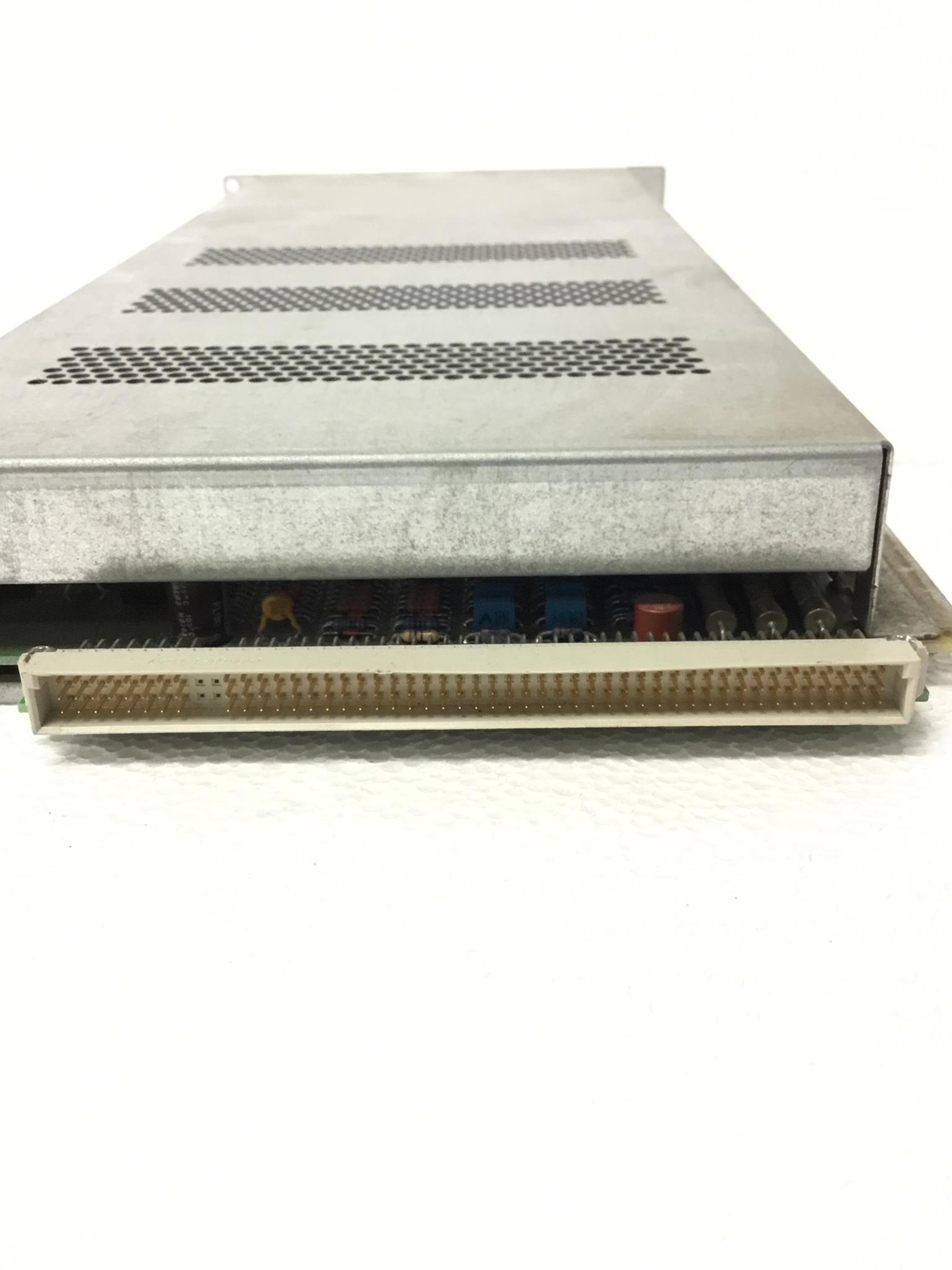 Apc Symim2 Main Intellingence Module 885-6622D-8
