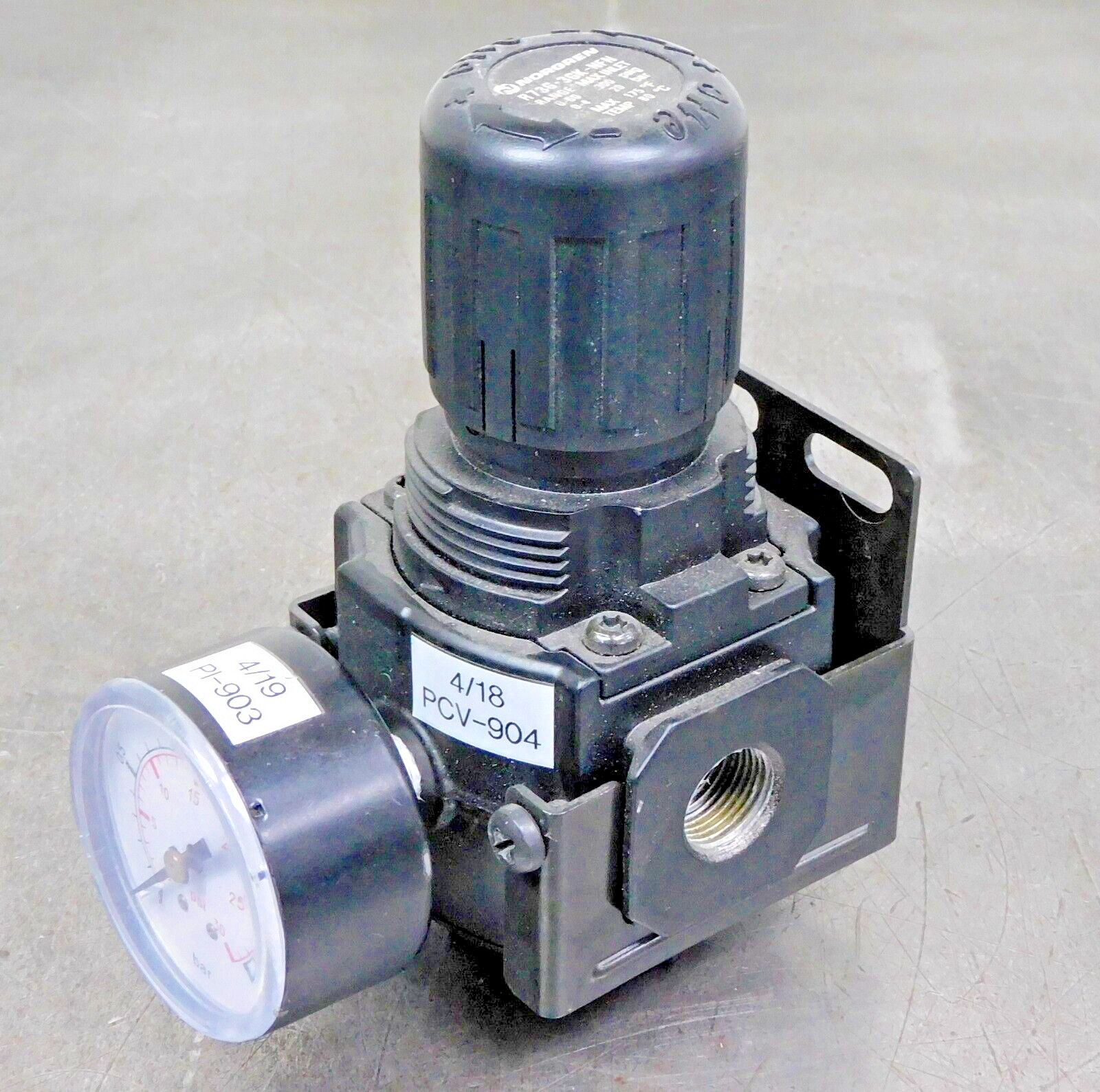 Norgren R73G-3GK-NFN Pneumatic Pressure Regulator 3/8" NPT 300 psig 20 bar 175°F