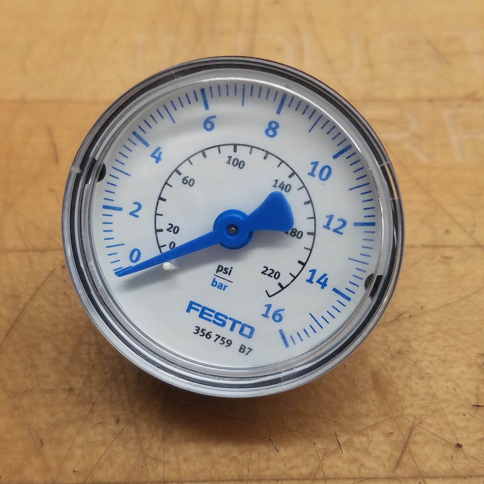 Festo 356 759 B7 Gauge, 0-230psi, 0-16bar, 2" Face - USED