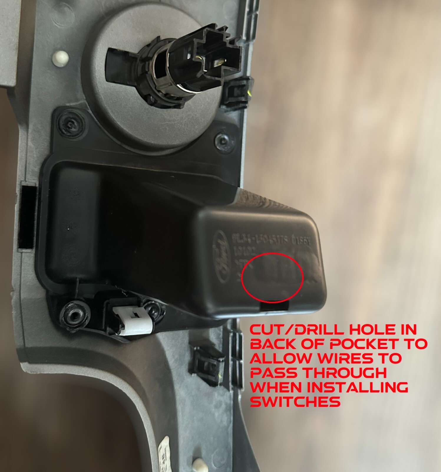 09-14 Ford F150 Rocker Switch Mount Panel Passenger Right Side (w/o Switches)