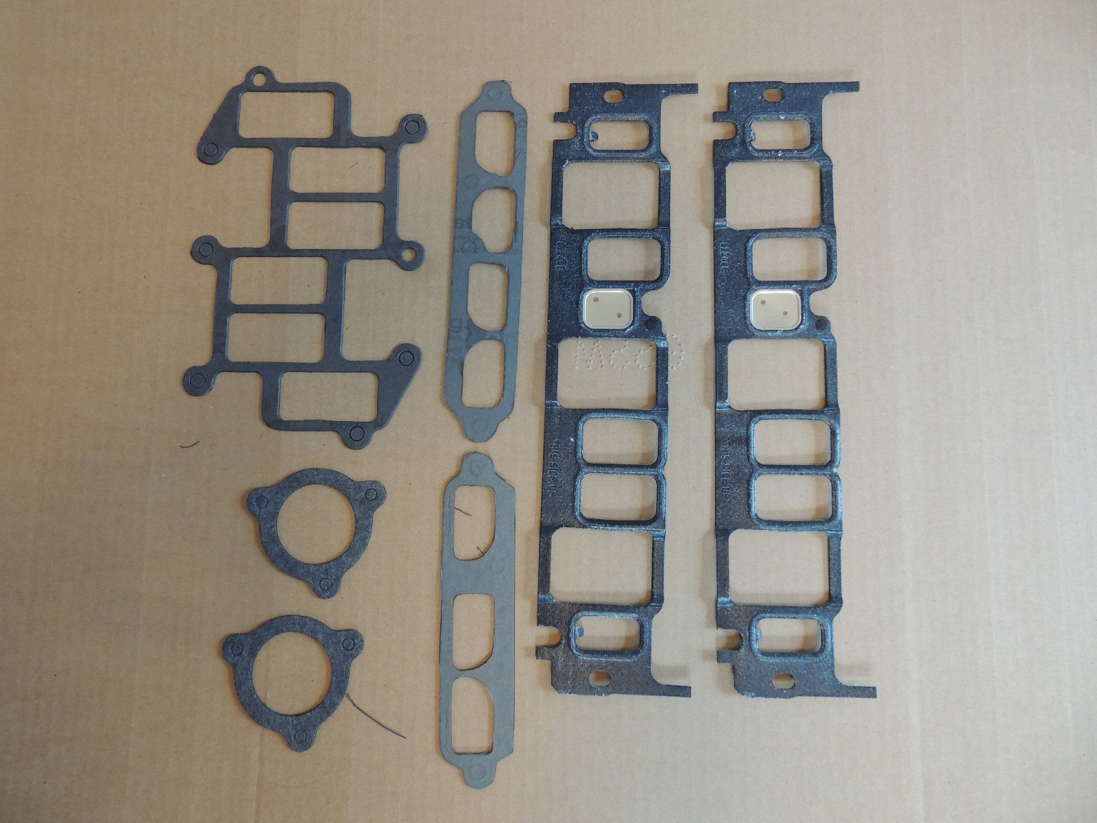 Detroit 23456CS Intake Manifold Gasket Set For 1985-95 GM 173-189-207 CID V6 Cyl