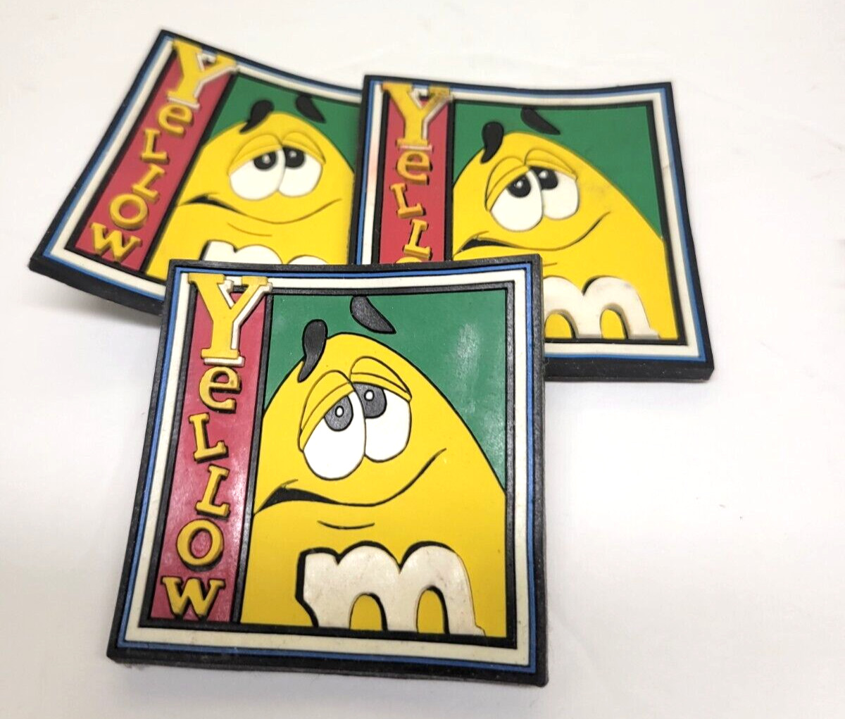 M&M'S WORLD LAS VEGAS 2" SQUARE YELLOW M&M REFRIGERATOR MAGNET NOS - U