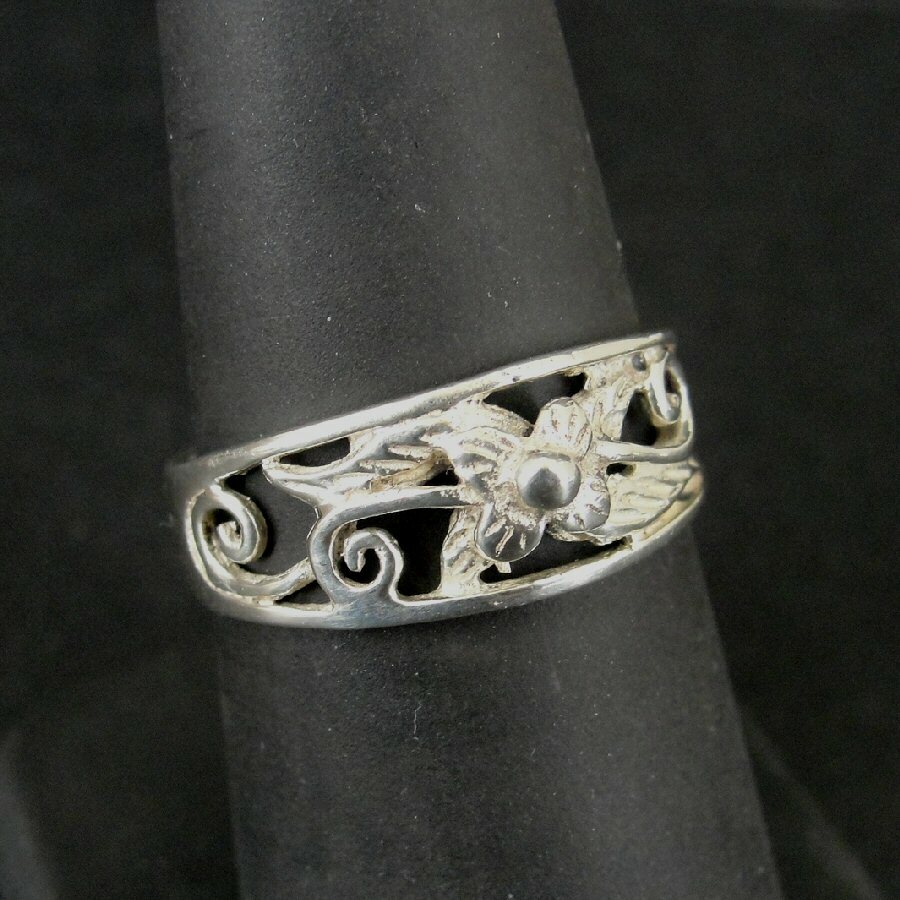 Ring Silver Flower Leaves Swirls Band Sterling 925 Size 7 Ring Band