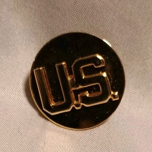 Vintage WW2 U S Army U S Insignia Military Badge Pin Metal Disc Gold Tone