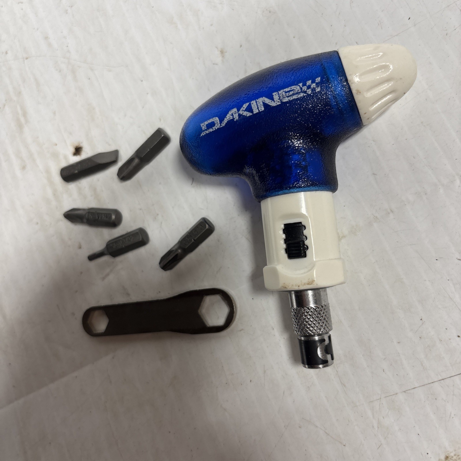 Dakine Snowboard Torque Driver Multitool - Blue