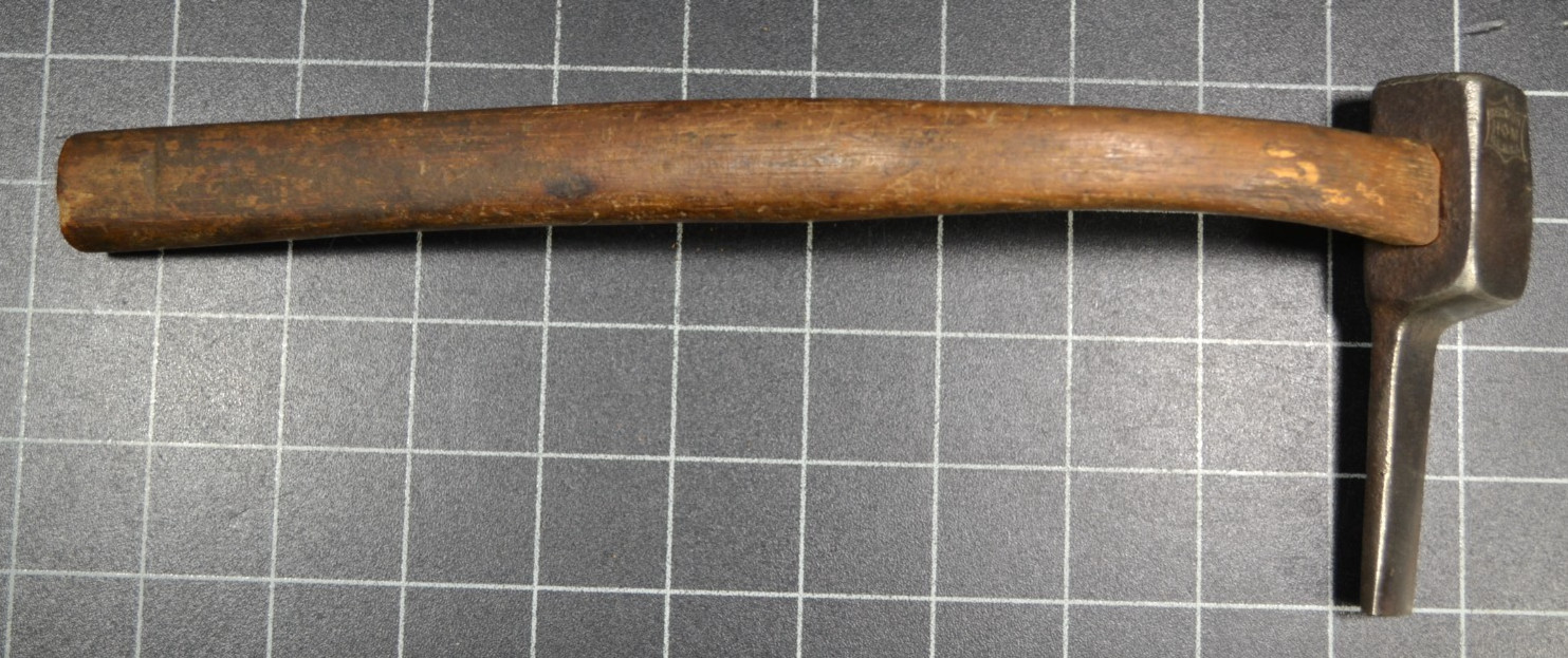 H & M - DECATUR, IL - PLUMBERS' CAULKING HAMMER - STEAM BENT HANDLE - VERY RARE