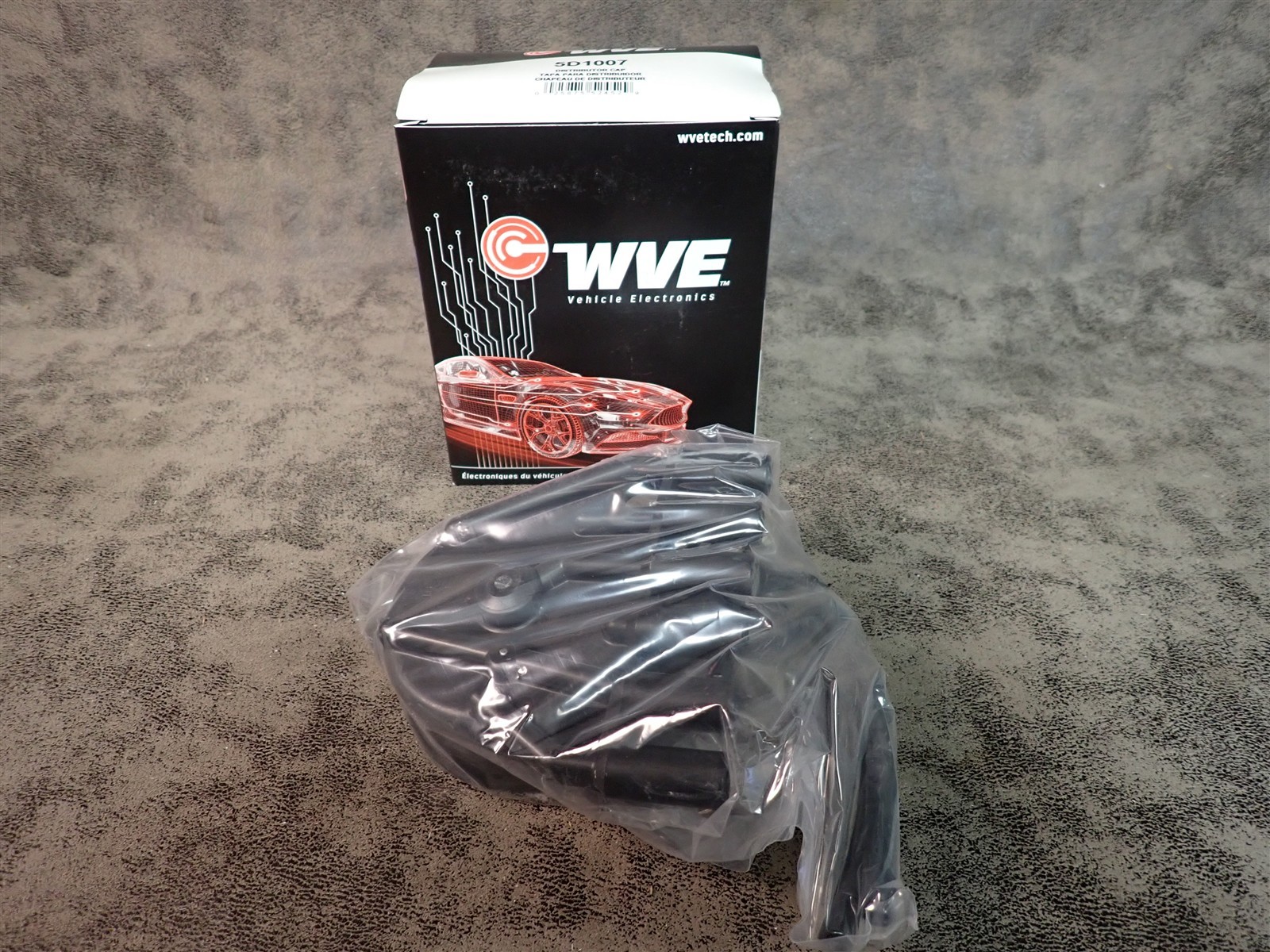 NEW WVE 5D1007 Distributor Cap (G24)