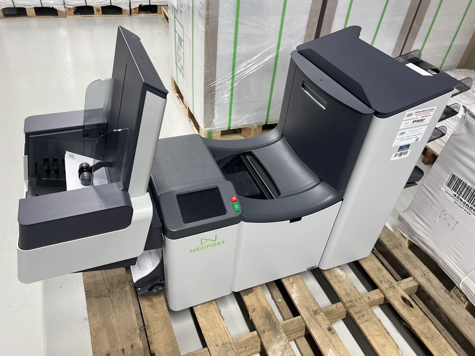Neopost/Quadient DS-75 Mail Folder/Inserter