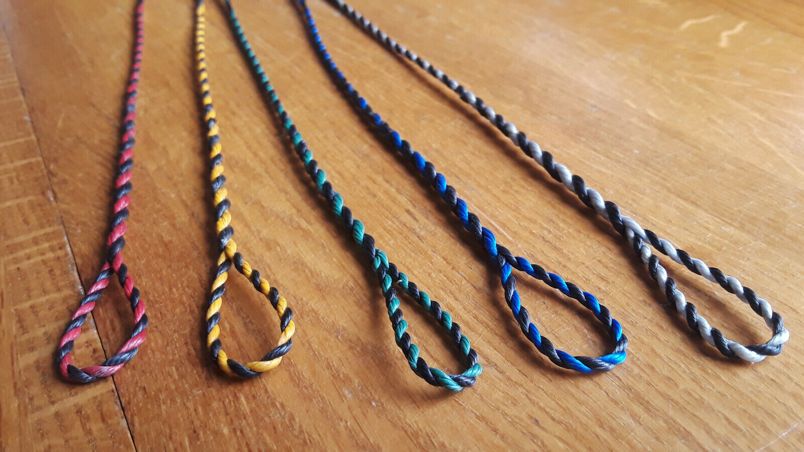 Flemish Twist Bow String - D97/"Fast Flight" - Black & Classic Colors