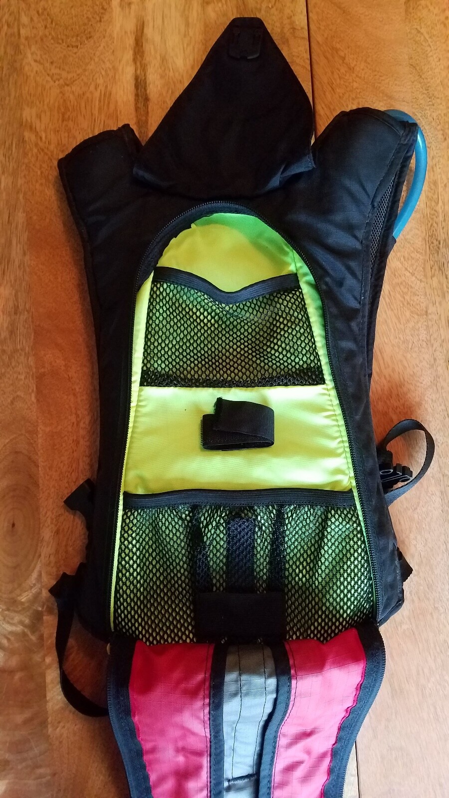 Camelbak Rocket Hydration Pack Backpack Bladder 72oz 2.1 Liter Removable Gel Bag
