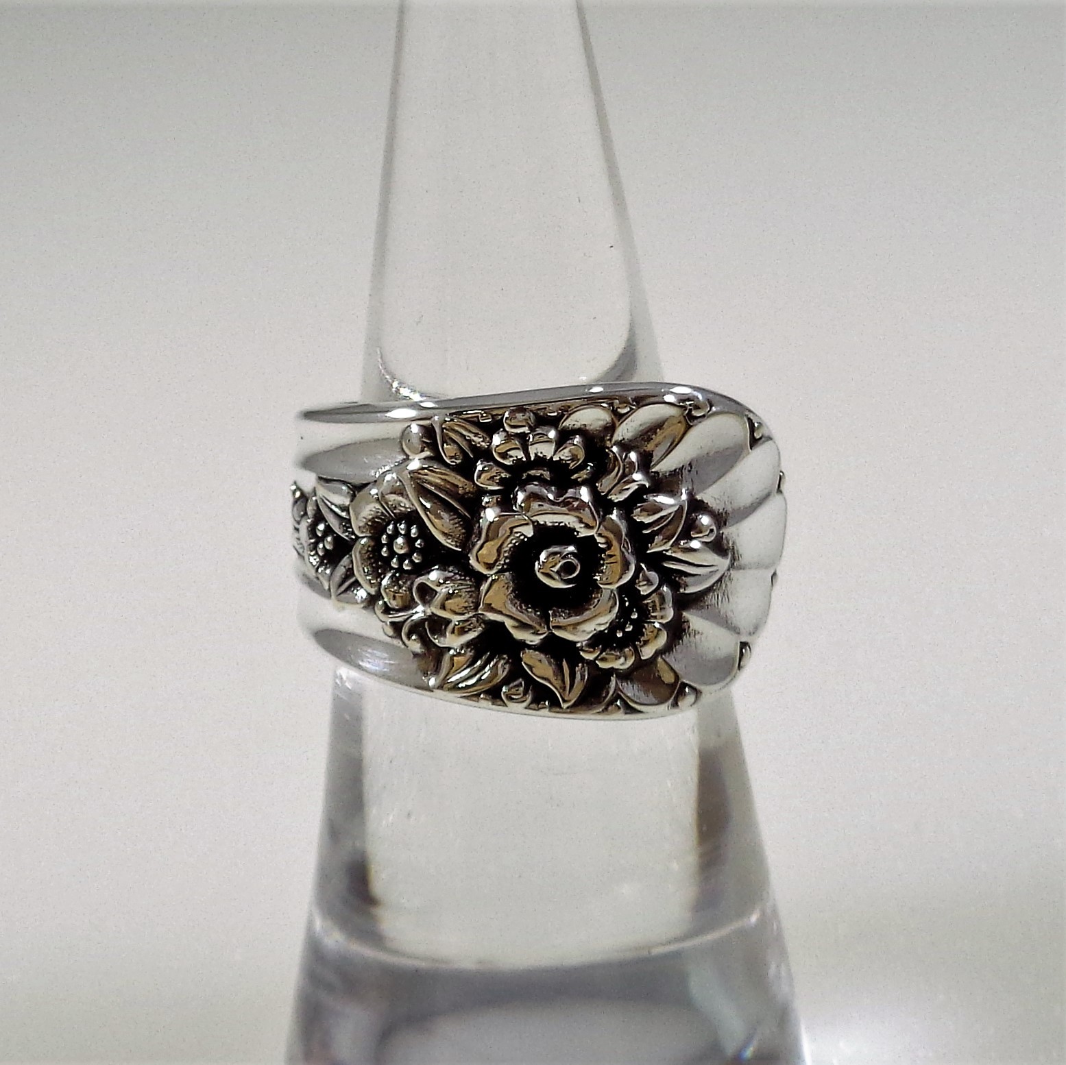 Jubilee Shiny Round Spoon Ring 1953 Birthday Brides Gift Silverplate Flatware