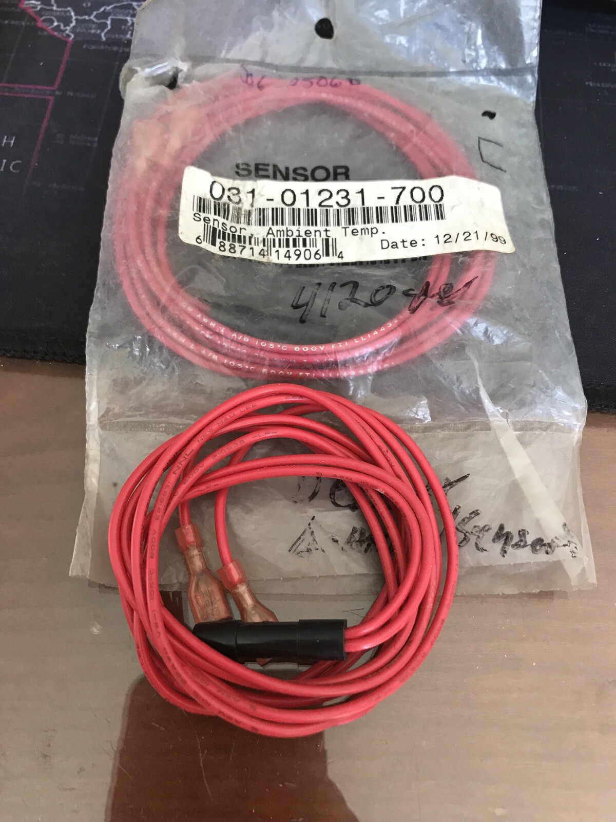 ( LOT OF 2) Source 1 03101231700 Temperature Sensor