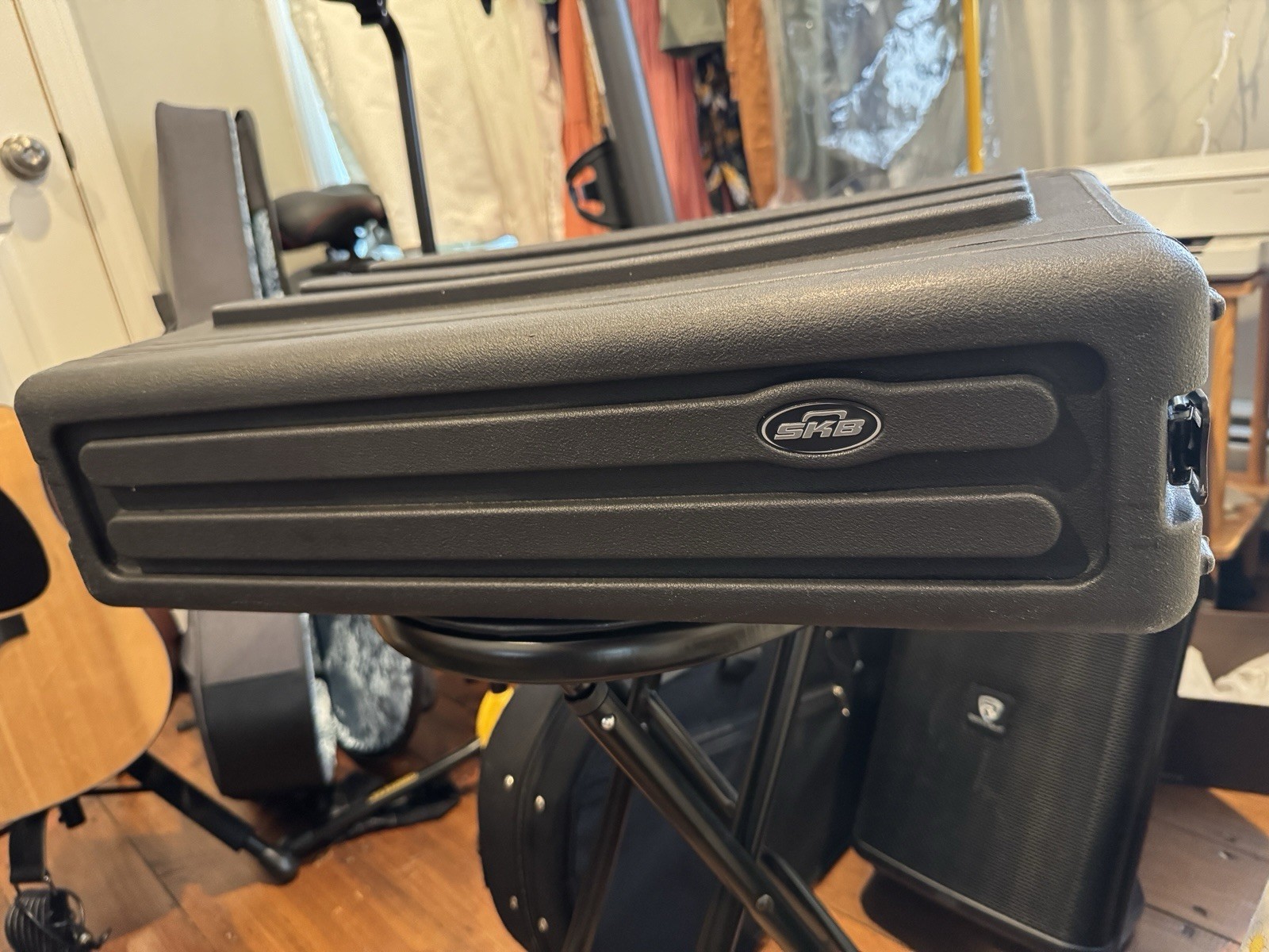 SKB 1SKB-R2S 2U - Dual Unit Shallow Roto Rack with Steel Rails & Twist Latches