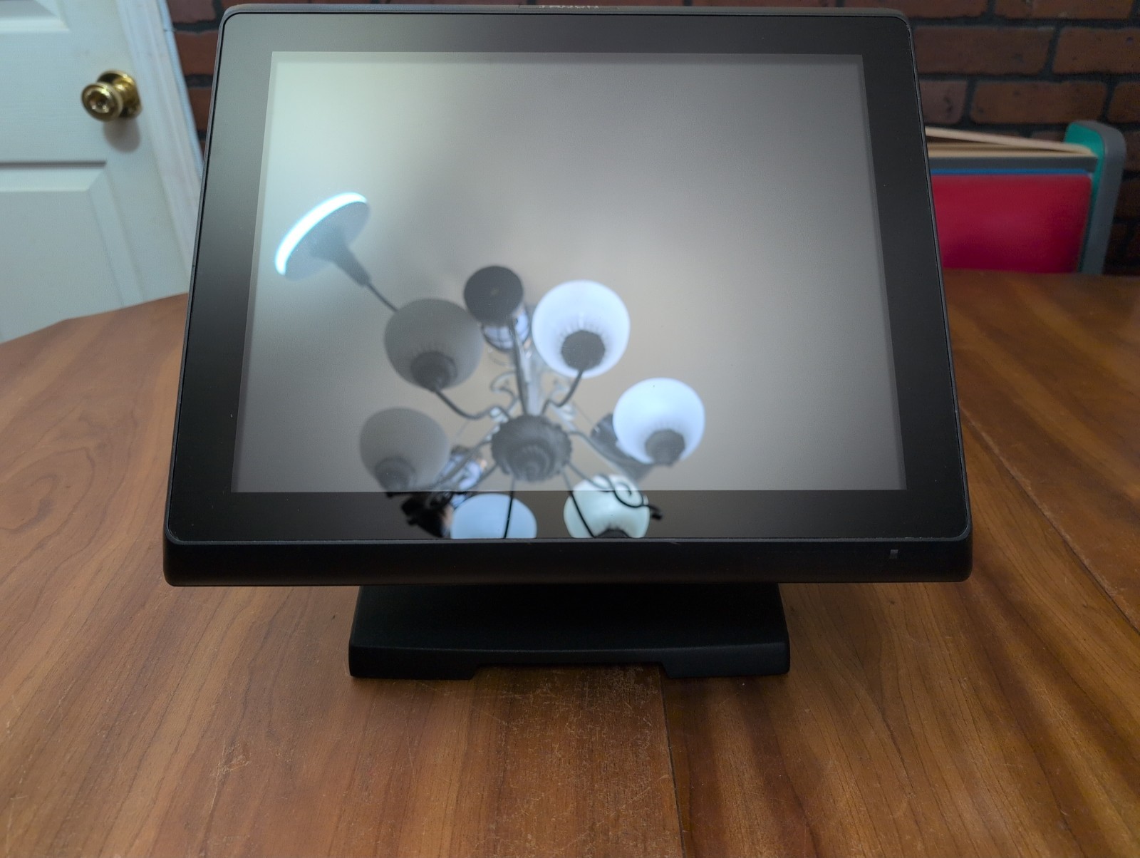 Touch Dynamic Pulse J1900 15" POS Terminal Touchscreen Windows 11 Pro + Rear VFD
