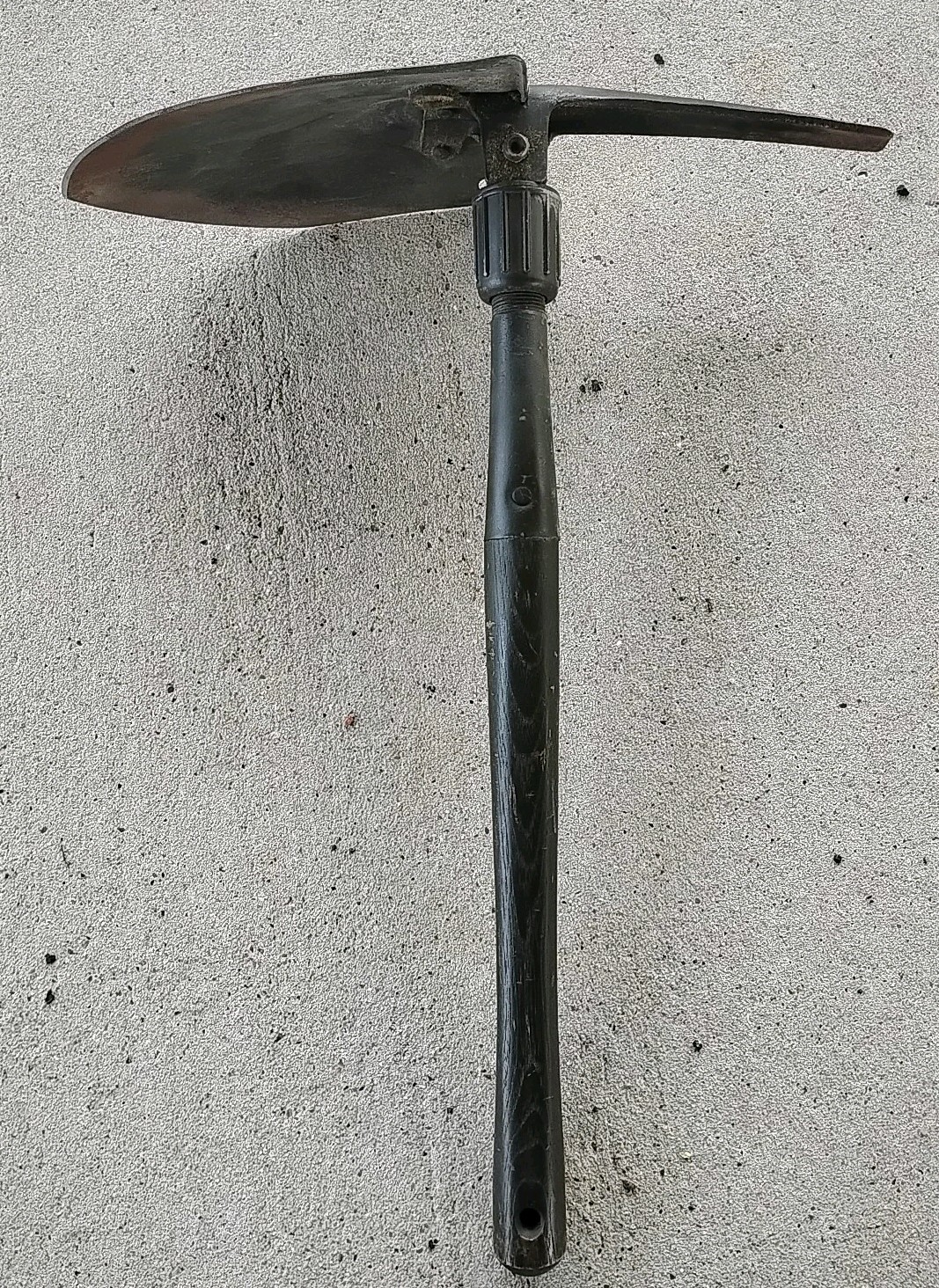 Vietnam War US Ames 1968 Military Folding Shovel Pick Trench Tool Vtg