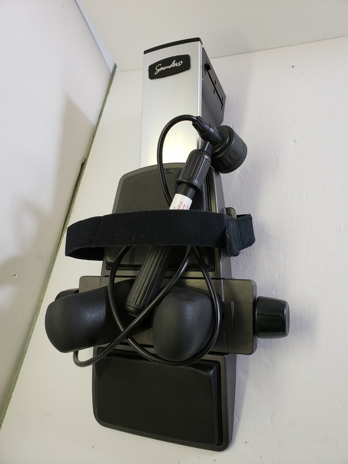 Saun-ders Device With Pump