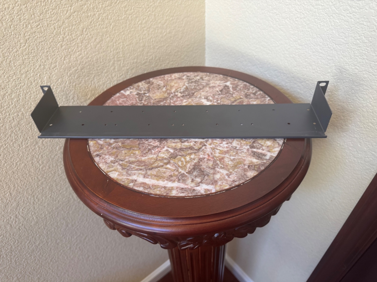 EXTRON Rack Mount Shelf Kit 991394-1 J DS, 3.5" Deep, 17.5" Wide