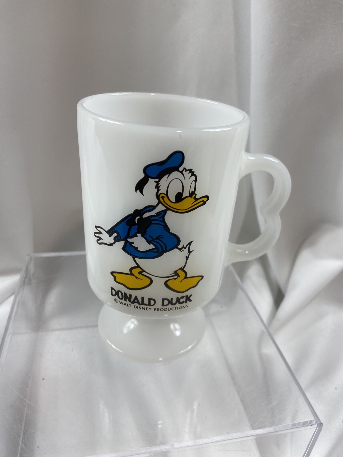 Vintage Donald Duck Coffee Mug Pedestal Cup Walt Disney USA Milk Glass 1970s
