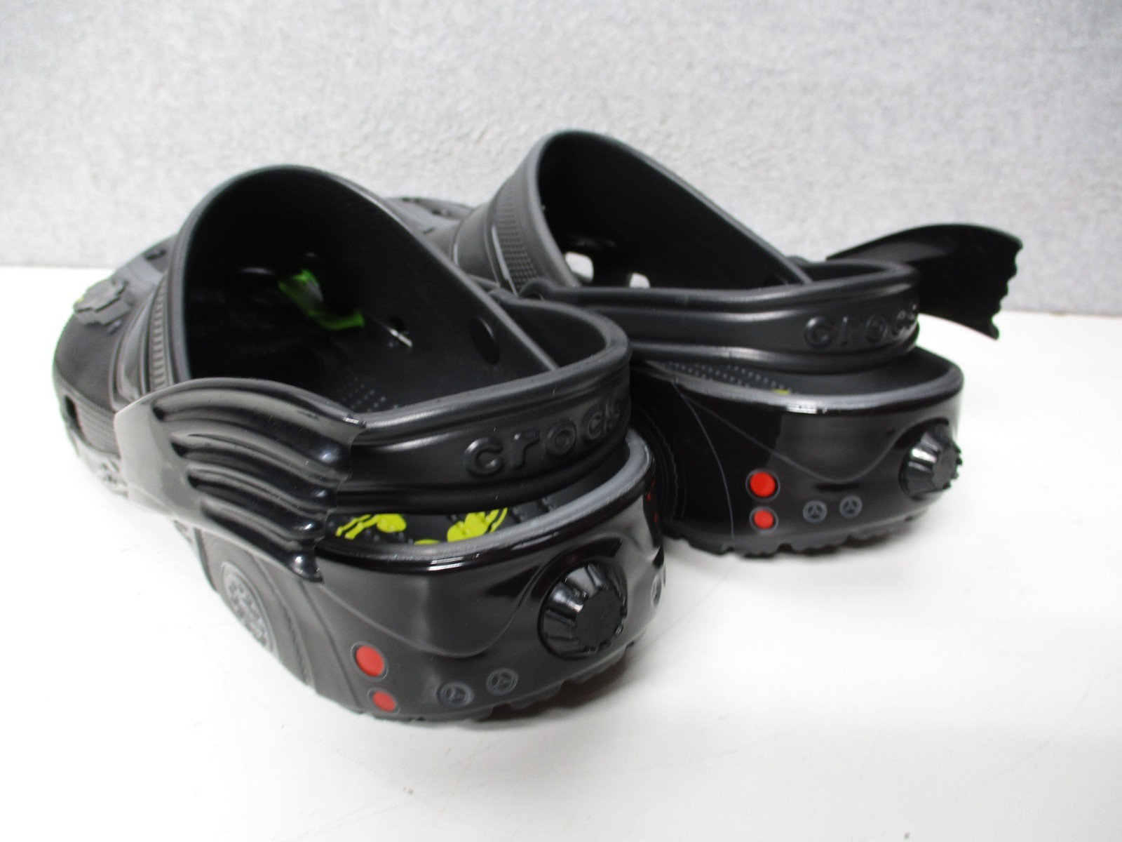 Crocs x Batman Batmobile Classic Black Clog Mens Sz 12