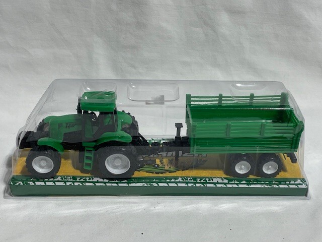 Totally Cool Toys Farmer Car Agriculture Green Tractor Set, NIB, Plastic