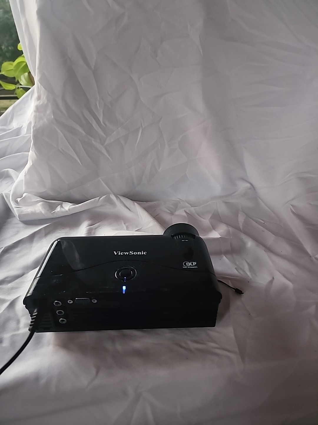 ViewSonic Projector PJD2121 DLP SVFA Multifunction Projector With Power Cord