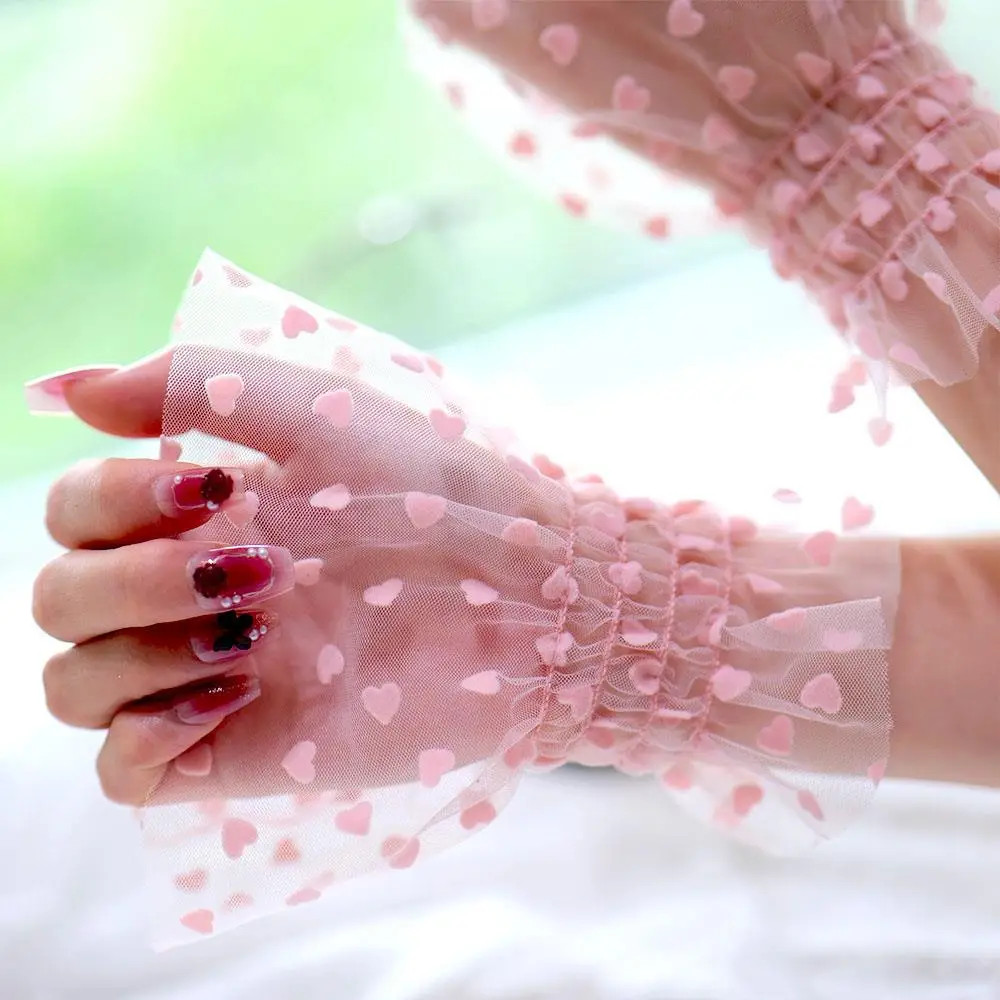 1 Pair Tulle Gloves Fake Pleated Cuff Decorative Sleeves Love Heart Patterns Arm