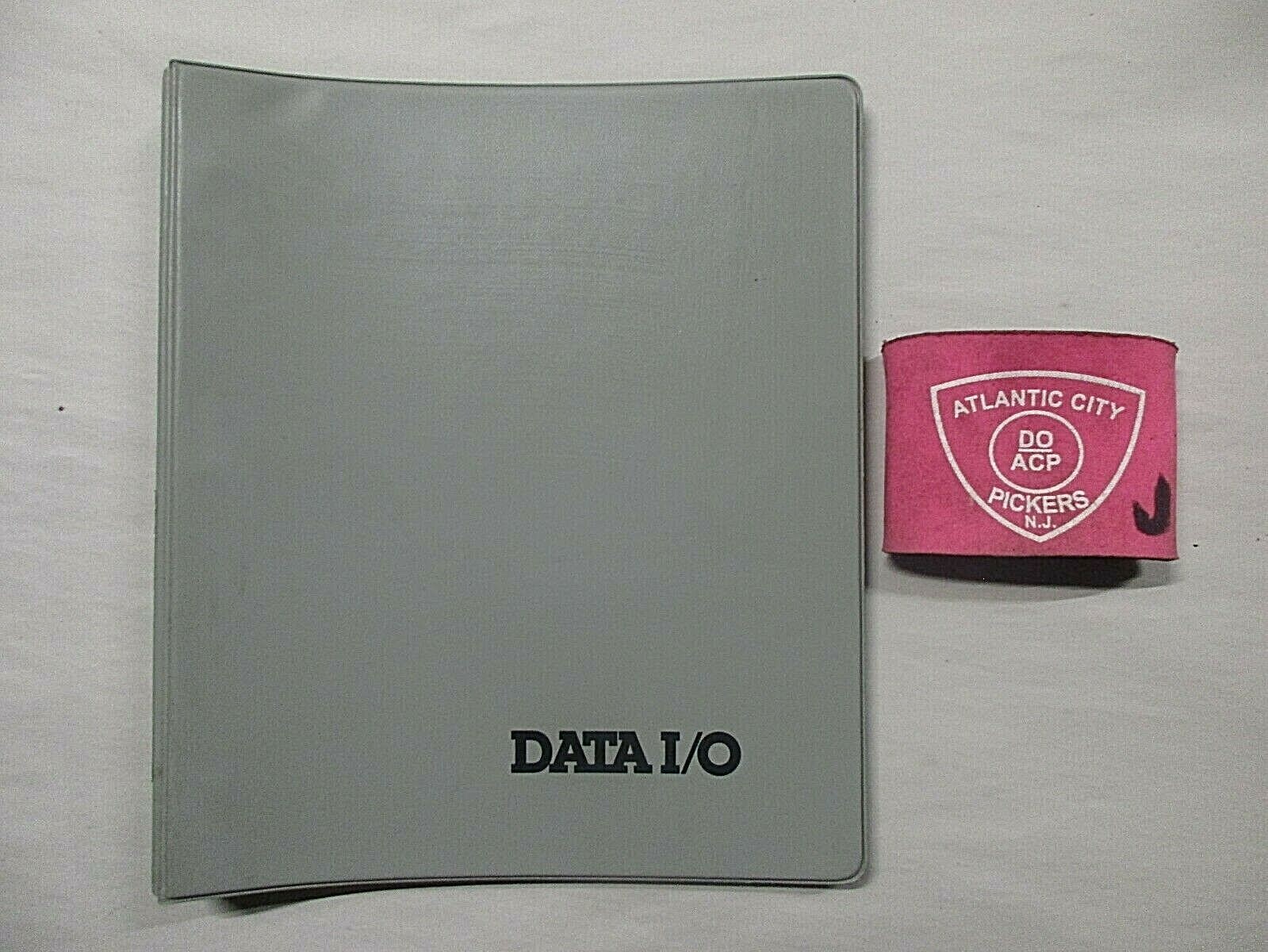 DATA I/O PAL PROGRAM CARD SET 909/919-1427 PROGRAMMING MANUAL