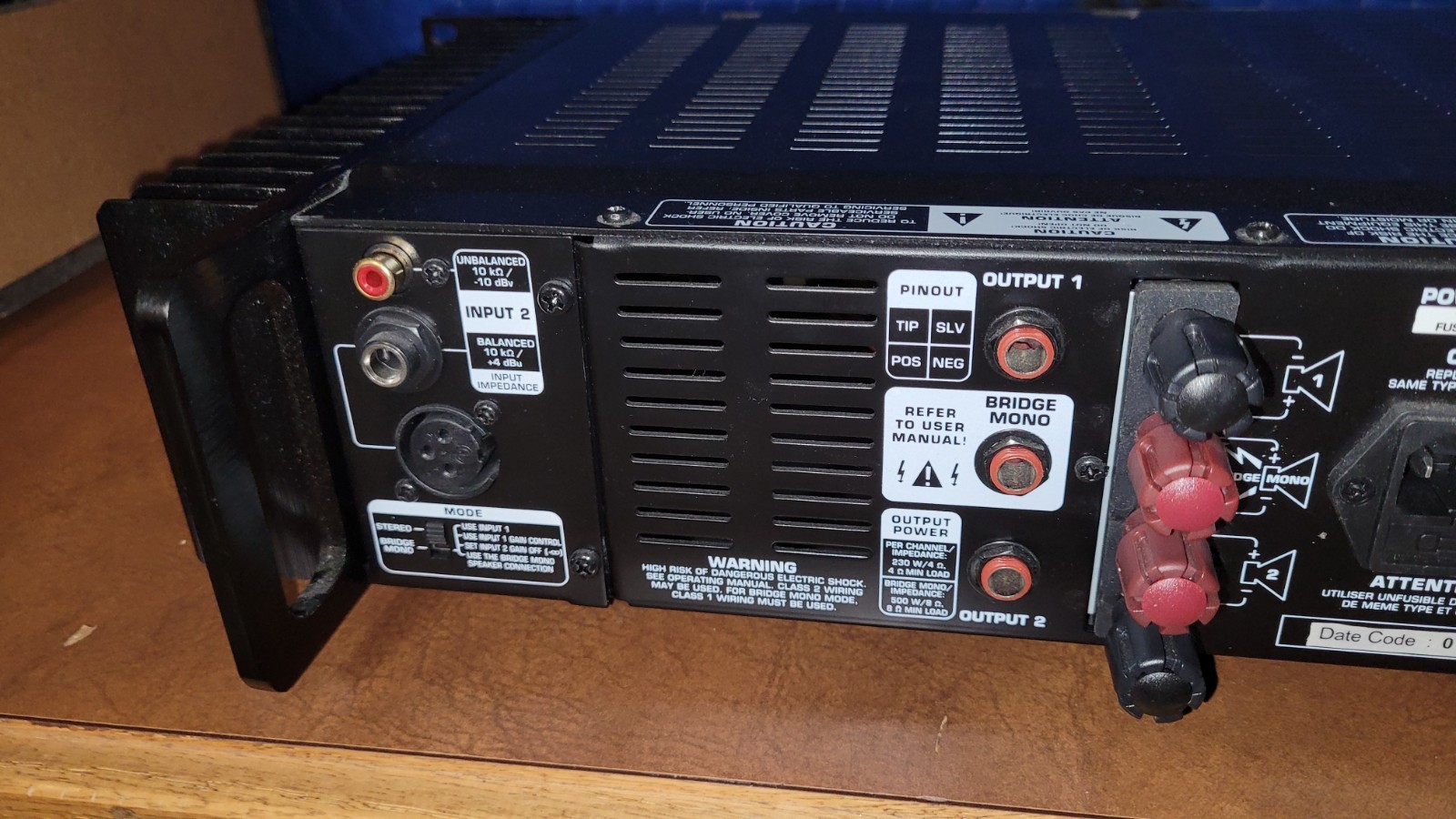 BEHRINGER A500 Professional 600-Watt 2-Channel Reference Amp Excellent Cond