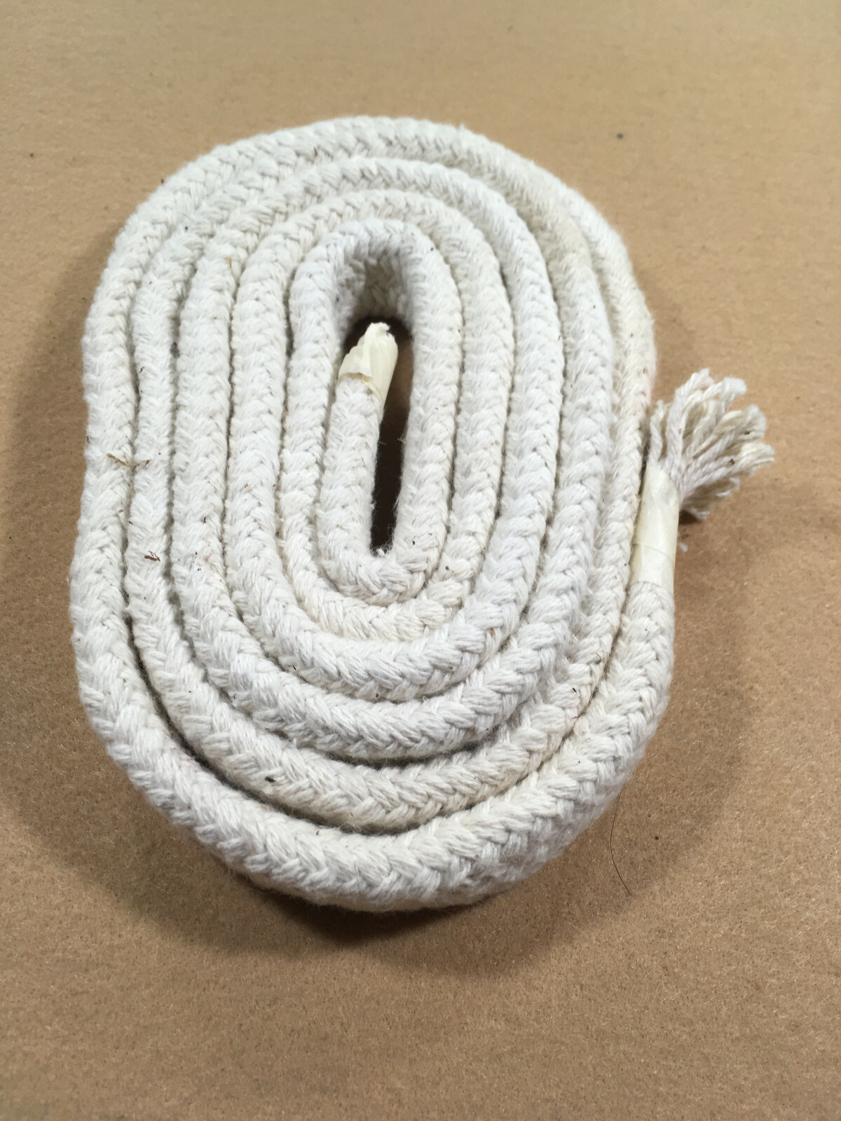 Cotton - Soft - Hollow Braid - 7 1/2' - (A70)
