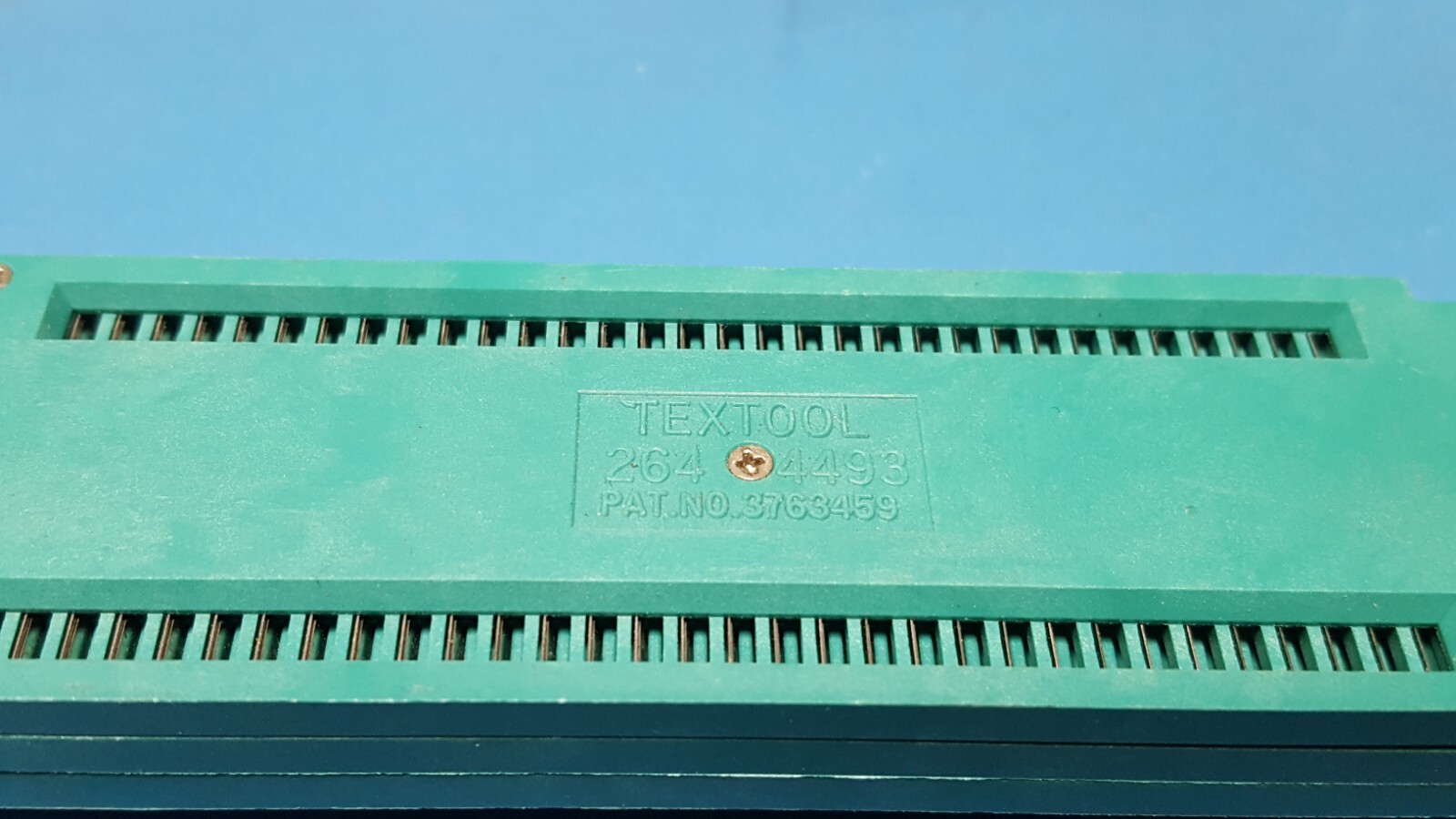 IC SOCKET, 64 PIN, 264-4493, 3M, TEXTOOL ( 1 PC)