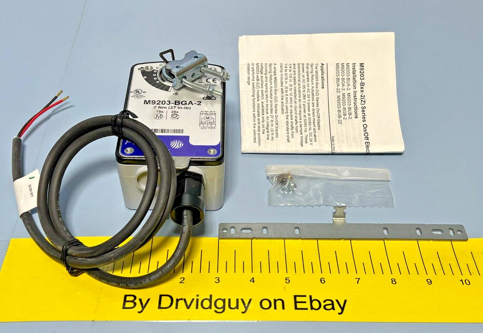 JOHNSON CONTROLS M9203-BGA-2 DAMPER ACTUATOR 75 Sec. 25 Sec. Spring Return, 24 V