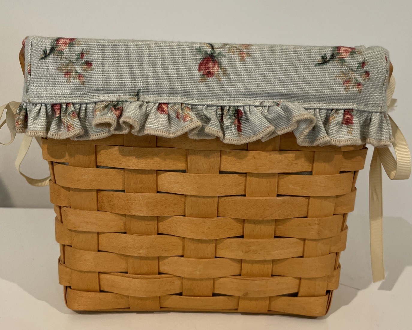 1998 Longaberger Dresden Tour Basket Liner & Protector Handled