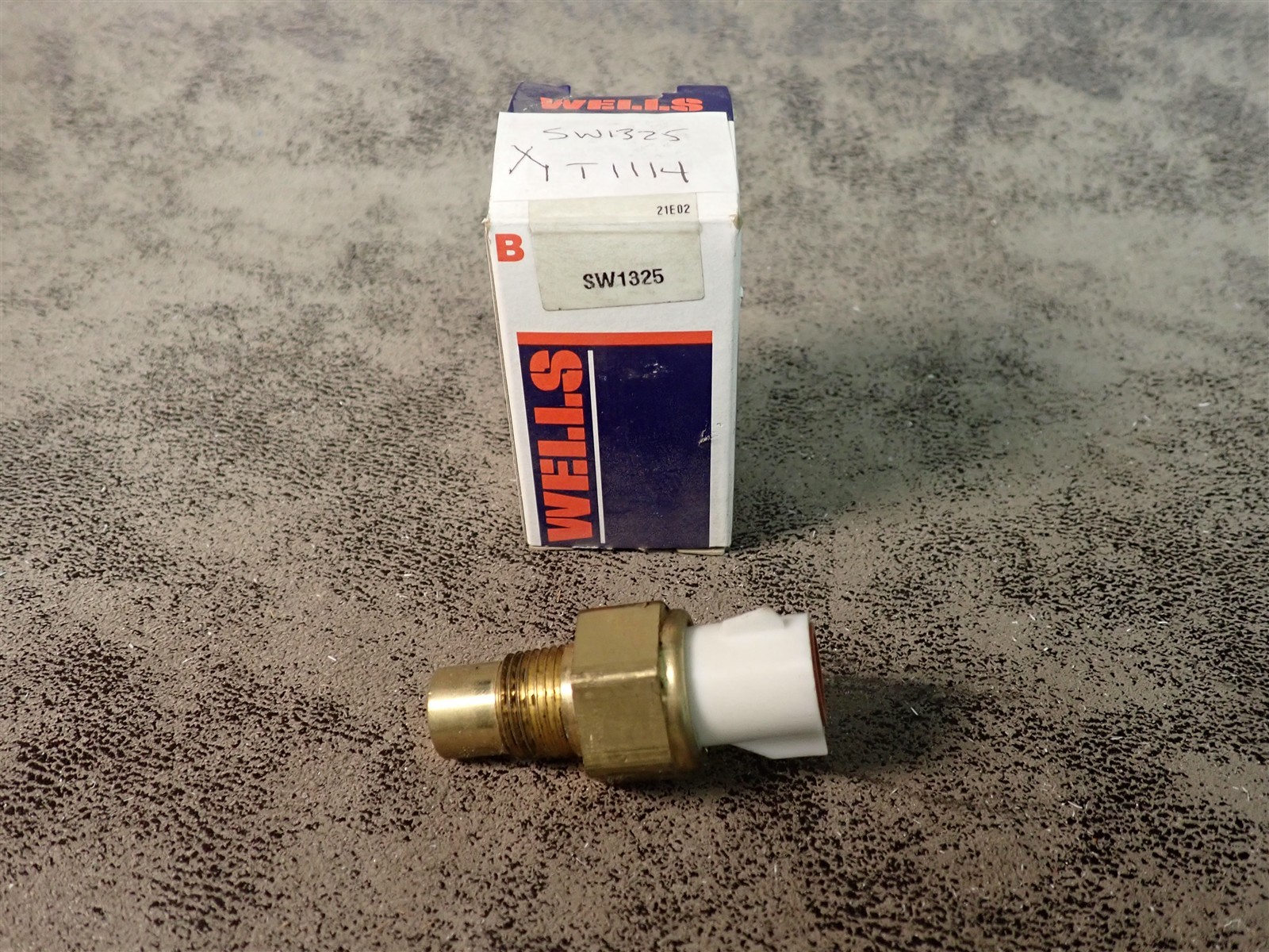 NEW Wells 1T1114 Engine Coolant Temperature Sender/Sensor (BN485)