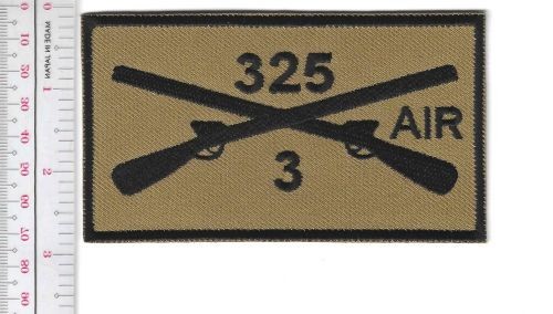 US Army 82nd Airborne Division 325th Parachute Inf RGT 3 - 325 - AIR G NO TARIFF