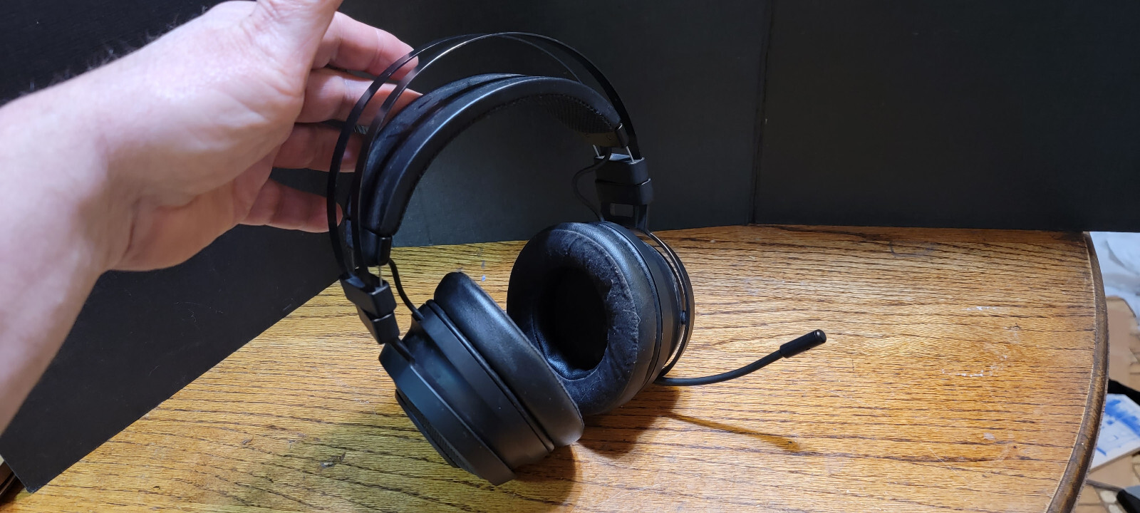 Razer Nari Ultimate Wired/Wireless Headband Headsets For Gaming