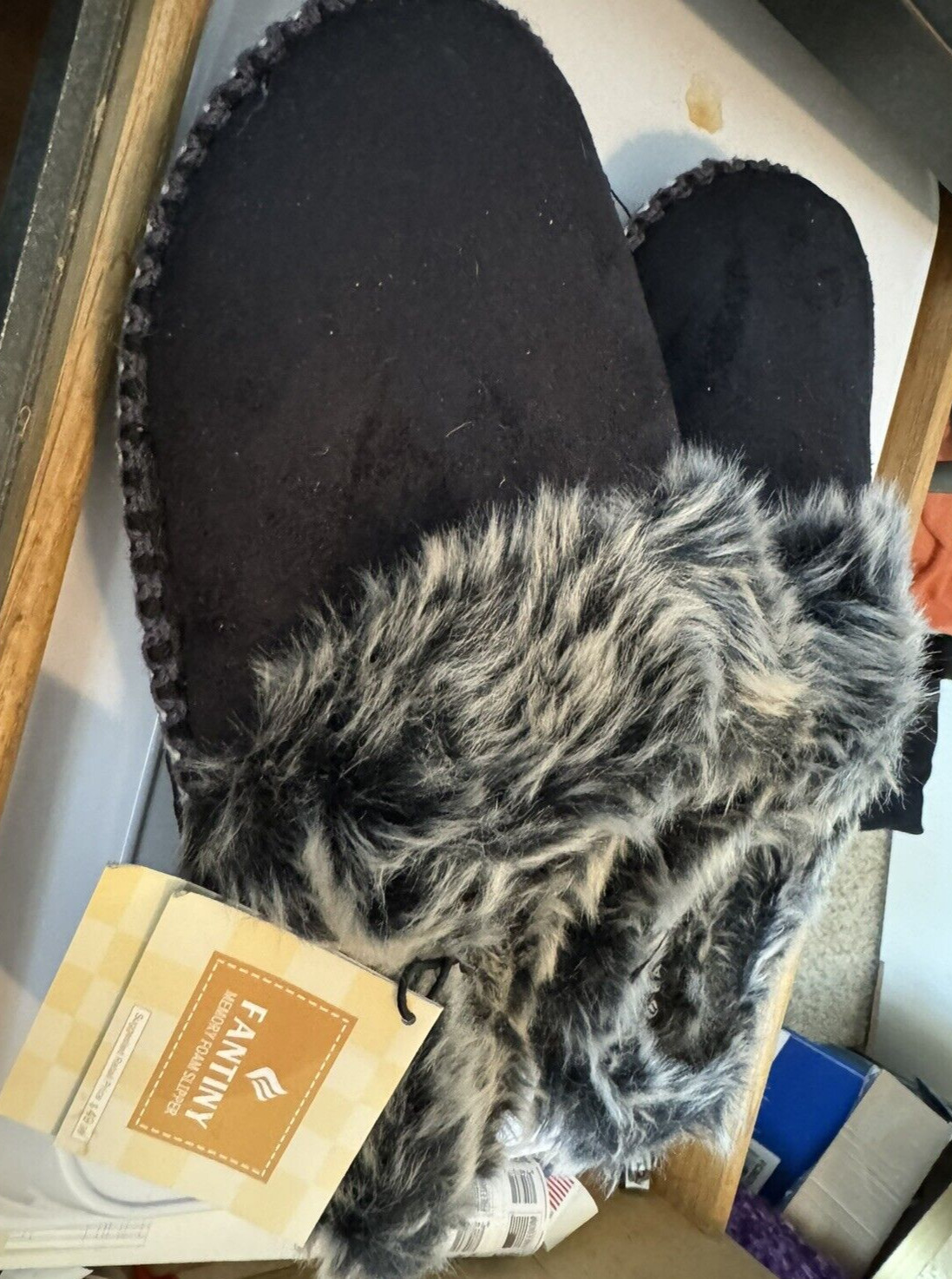 NWT @ $49 Fantiny Faux Suede Faux Fur Trim Womens Memory Foam Slippers Size 9-10