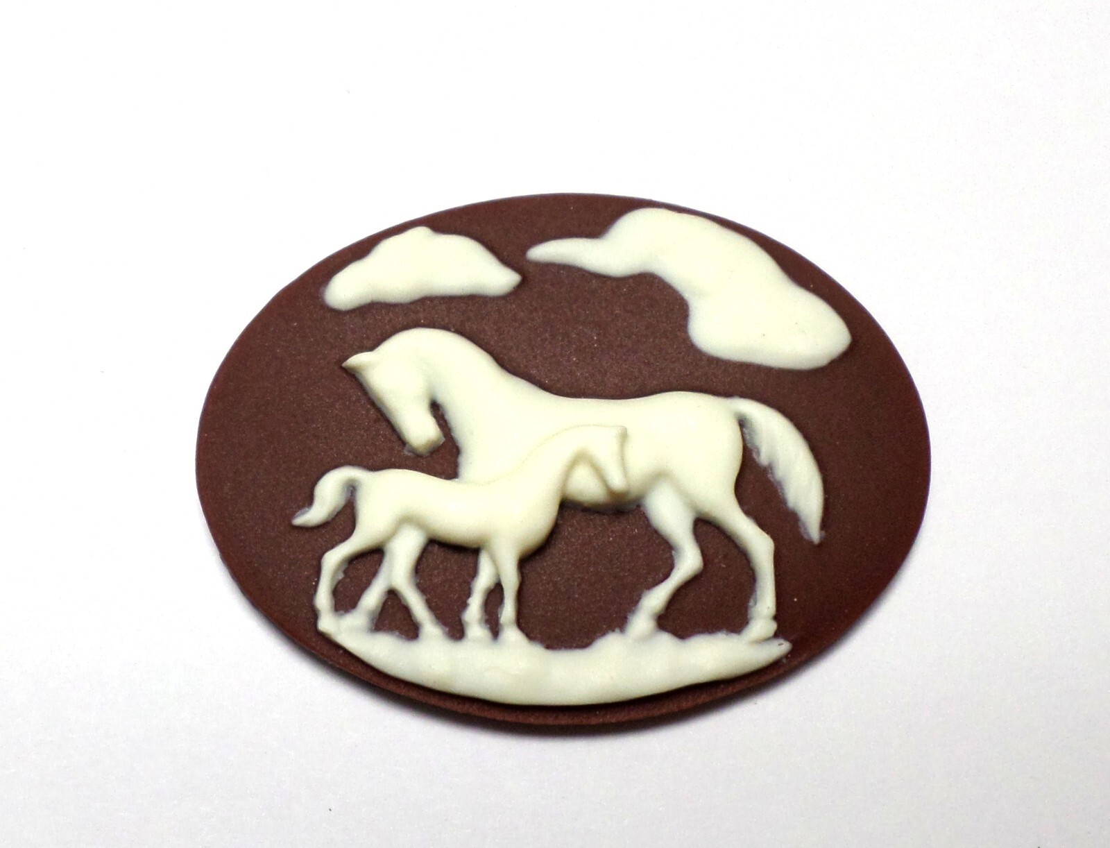 4 of 40x30mm White over Brown Horse and Colt Horizontal Resin Cameos, Very Nice