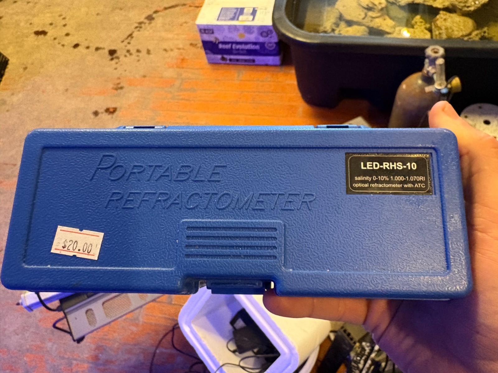 Portable Refractometer with ATC, Accurate Dual Scale Meter