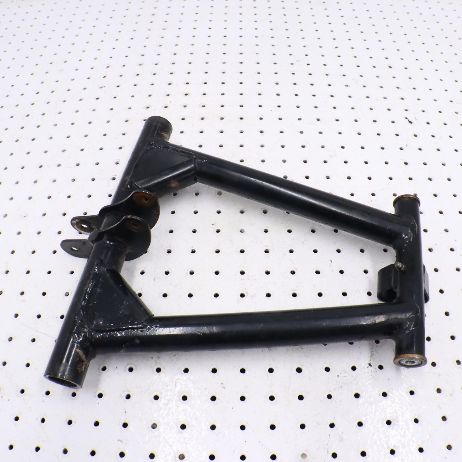 2015 ARCTIC CAT M8000 REAR TORQUE ARM IDLER ARM 2704-420
